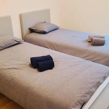 Brand New Luxury 3 Bedrooms, Terrace And Free Parking - Noah Apartment Luxembourg