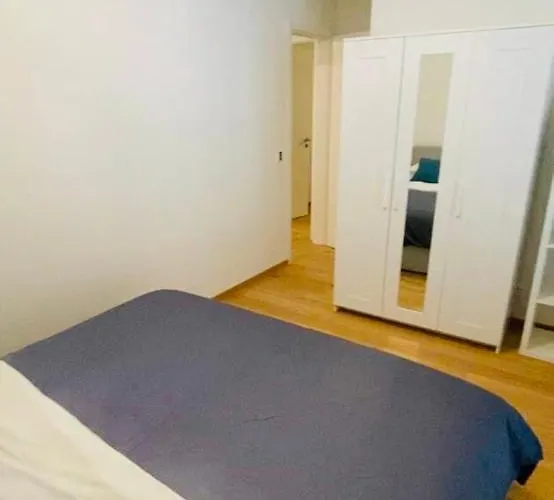 Brand New Luxury 3 Bedrooms, Terrace And Free Parking - Noah