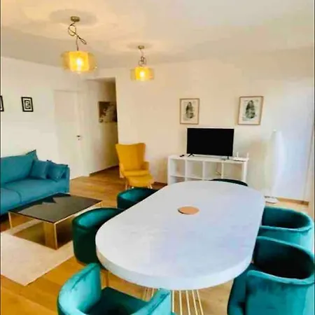 Apartament Brand New Luxury 3 Bedrooms, Terrace And Free Parking - Noah