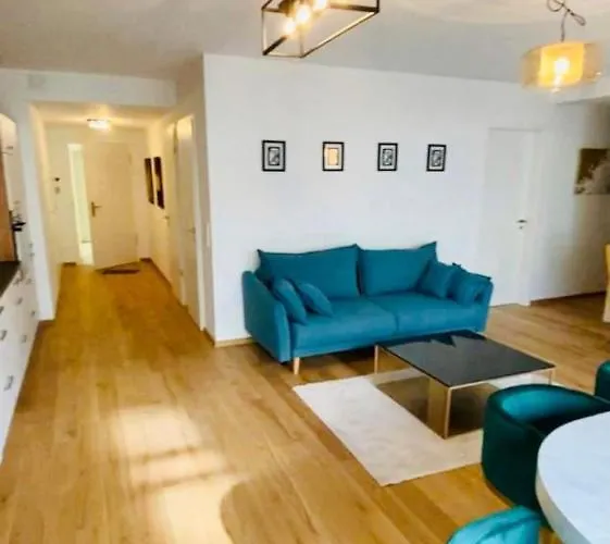 Brand New Luxury 3 Bedrooms, Terrace And Free Parking - Noah アパート *